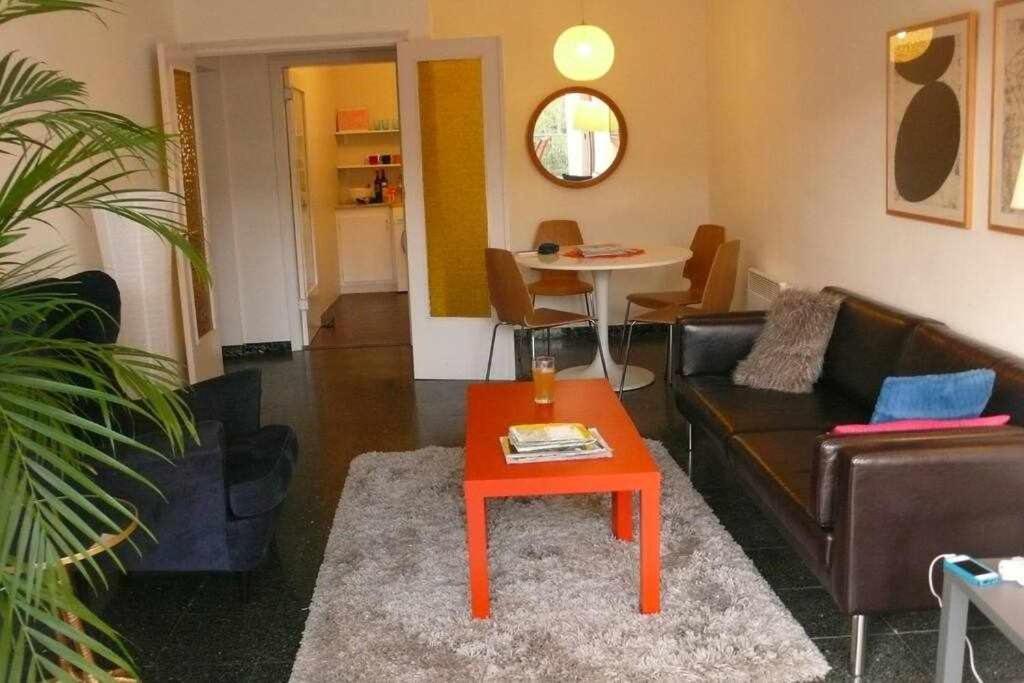 Apartamento Con Increibles Vistas Y Terraza Girona Exterior photo