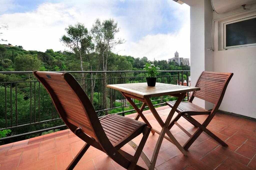 Apartamento Con Increibles Vistas Y Terraza Apartment Girona Exterior photo